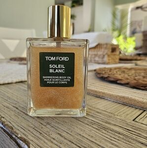 Tom Ford Soleil Blanc Shimmering Body Oil